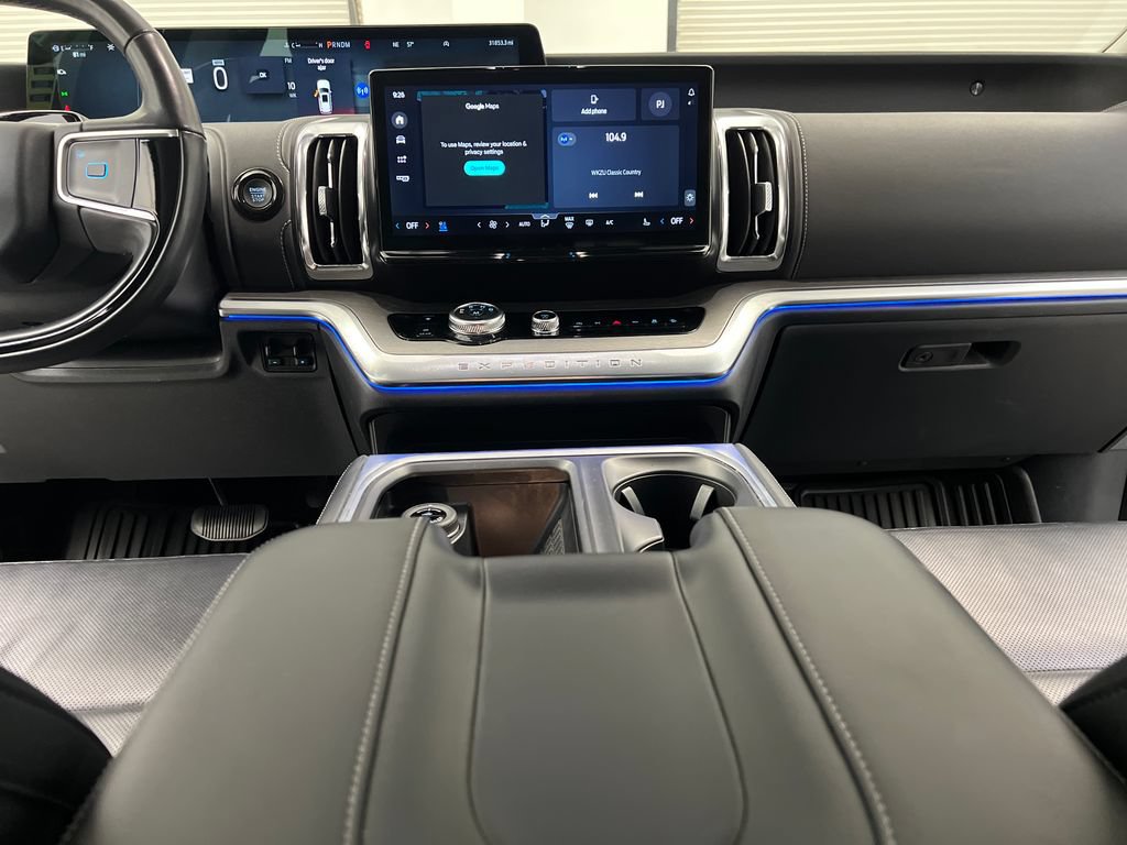 Used 2025 Ford Expedition Platinum AWD/4WD image 58