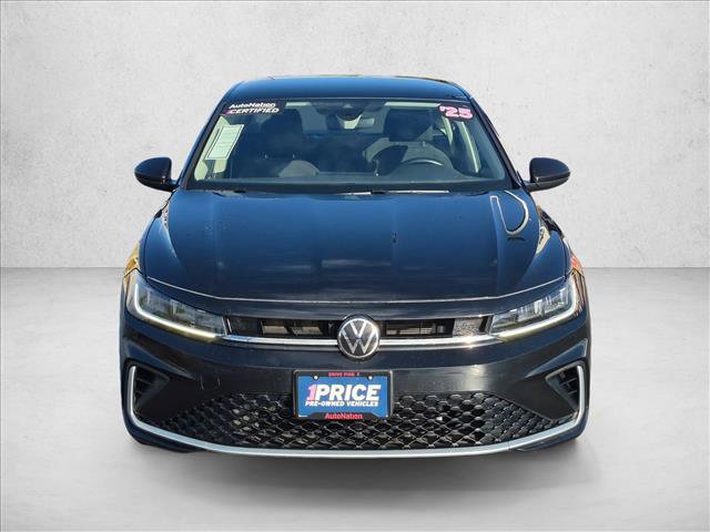 Used 2025 Volkswagen Jetta S FWD image 2