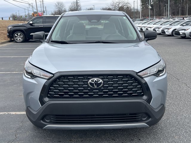 Used 2024 Toyota Corolla Cross L video 2