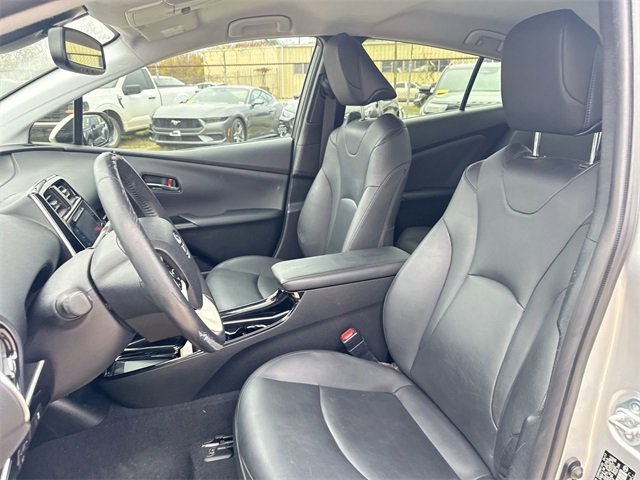 Used 2017 Toyota Prius Four image 17