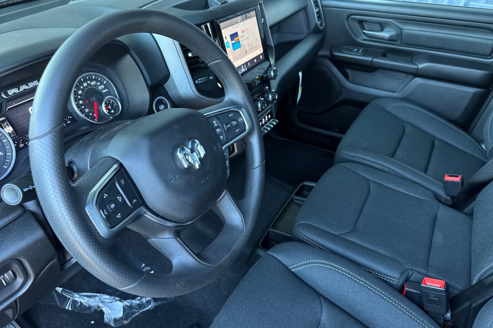 New 2026 RAM 1500 Warlock AWD/4WD image 9