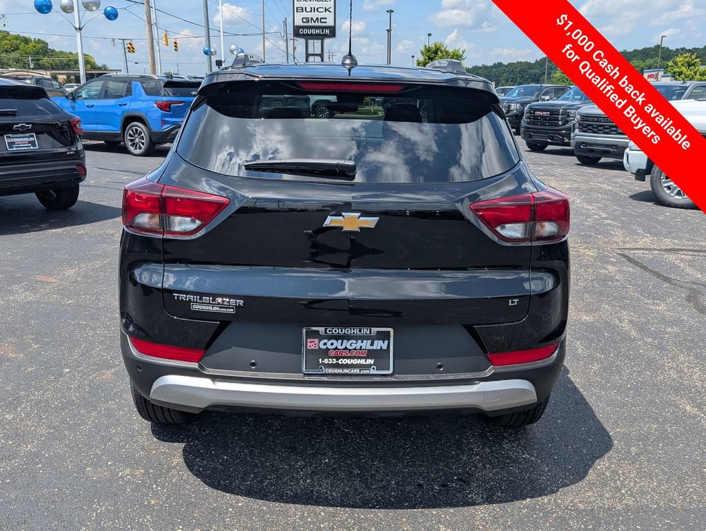 New 2026 Chevrolet TrailBlazer LT w/ Driver Confidence Package FWD image 6