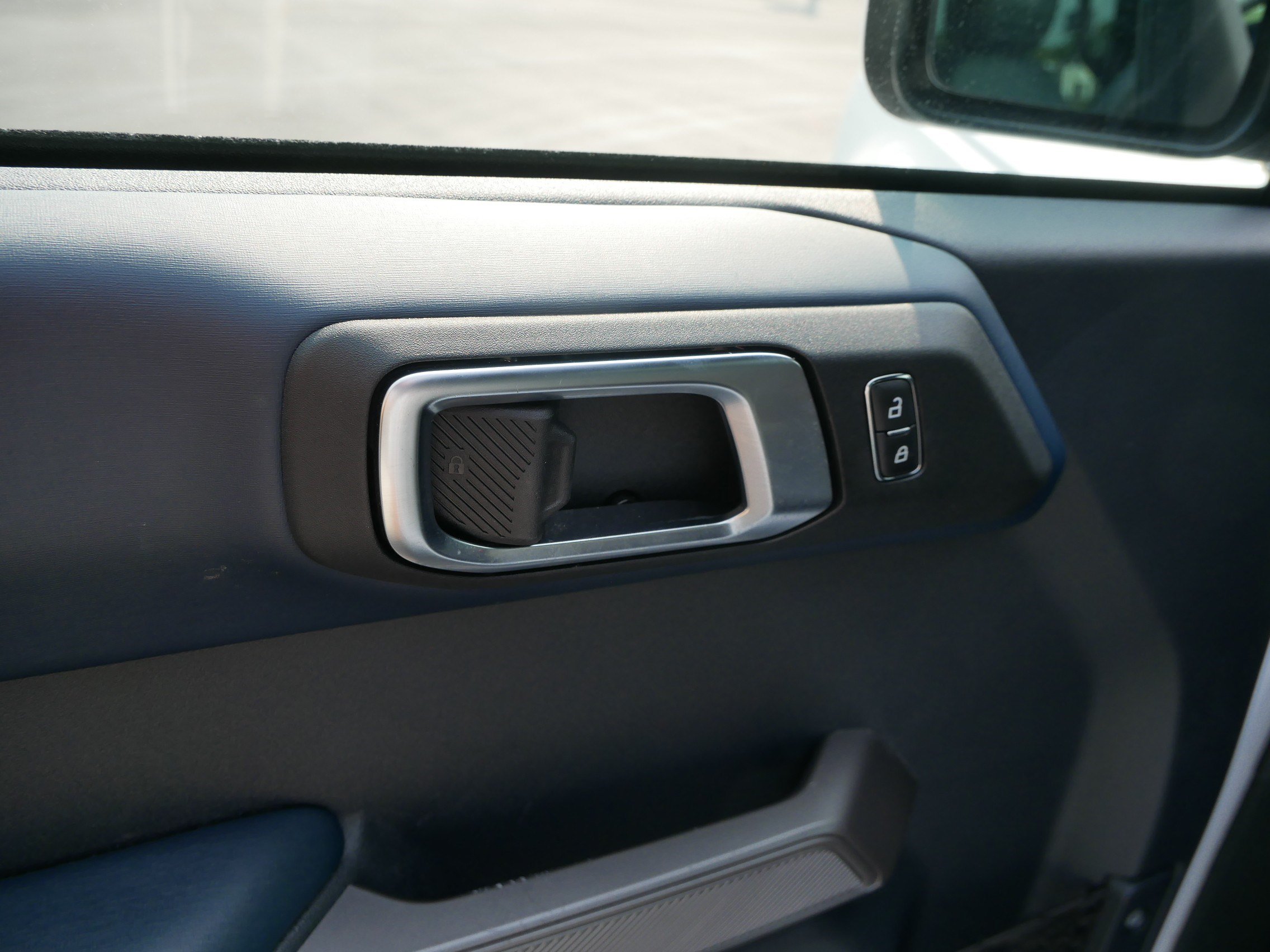 Used 2023 Ford Bronco Outer Banks AWD/4WD image 18