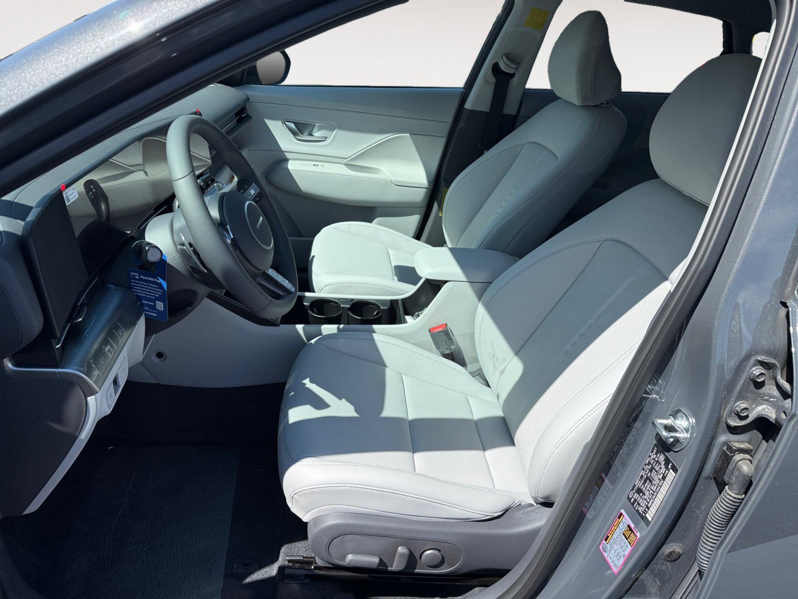 New 2026 Hyundai Kona Limited FWD image 10