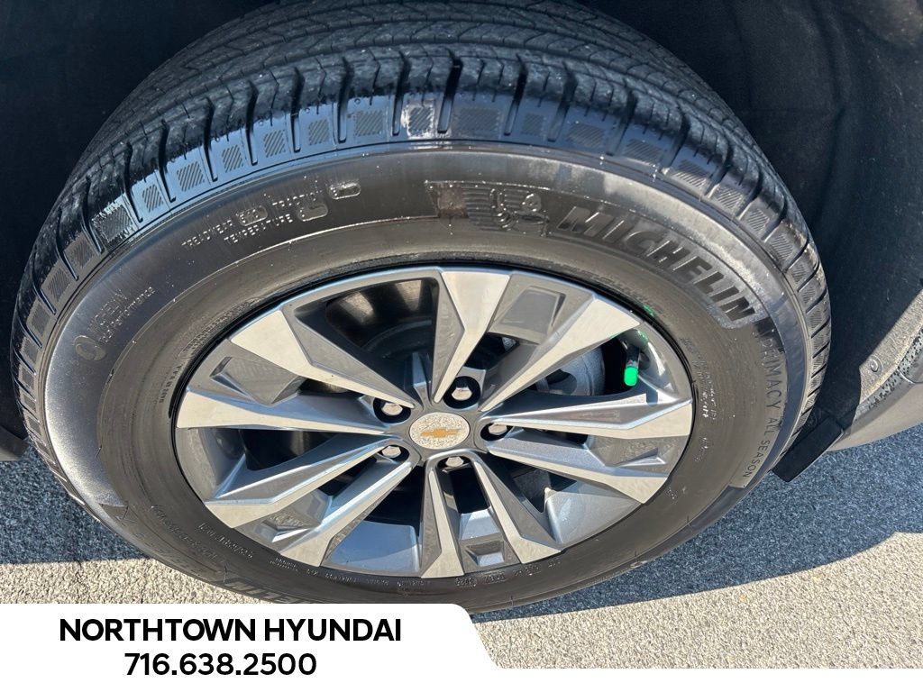 Used 2026 Chevrolet Equinox LT AWD/4WD image 33