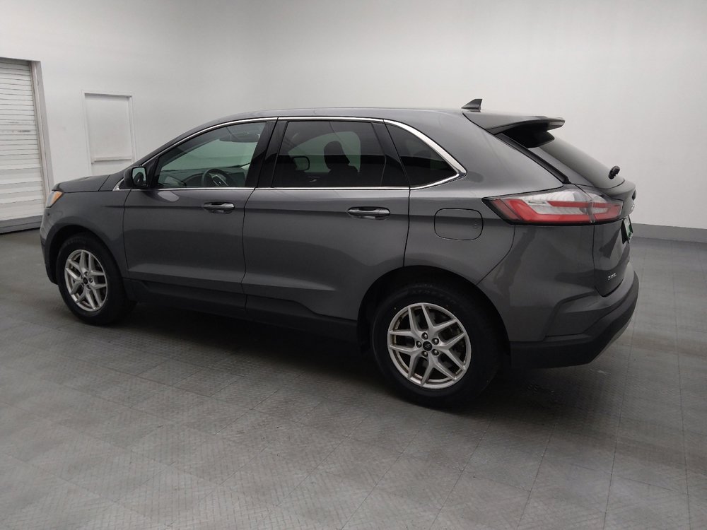 Used 2024 Ford Edge SEL image 3