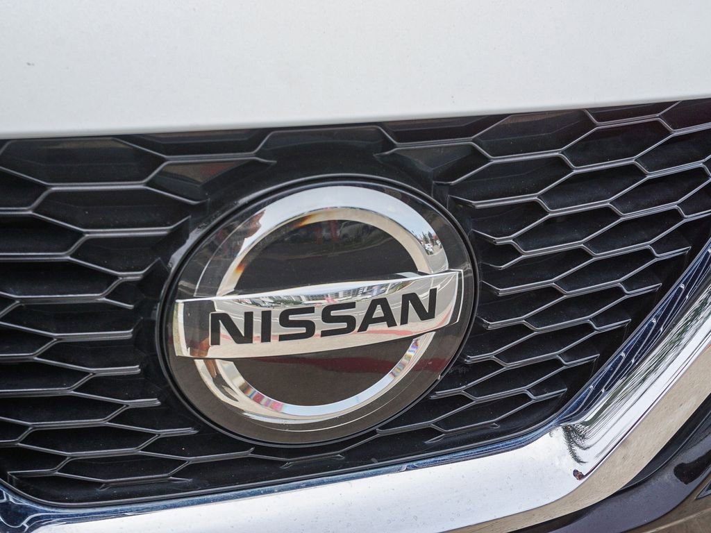 Used 2020 Nissan Rogue Sport SL FWD image 11