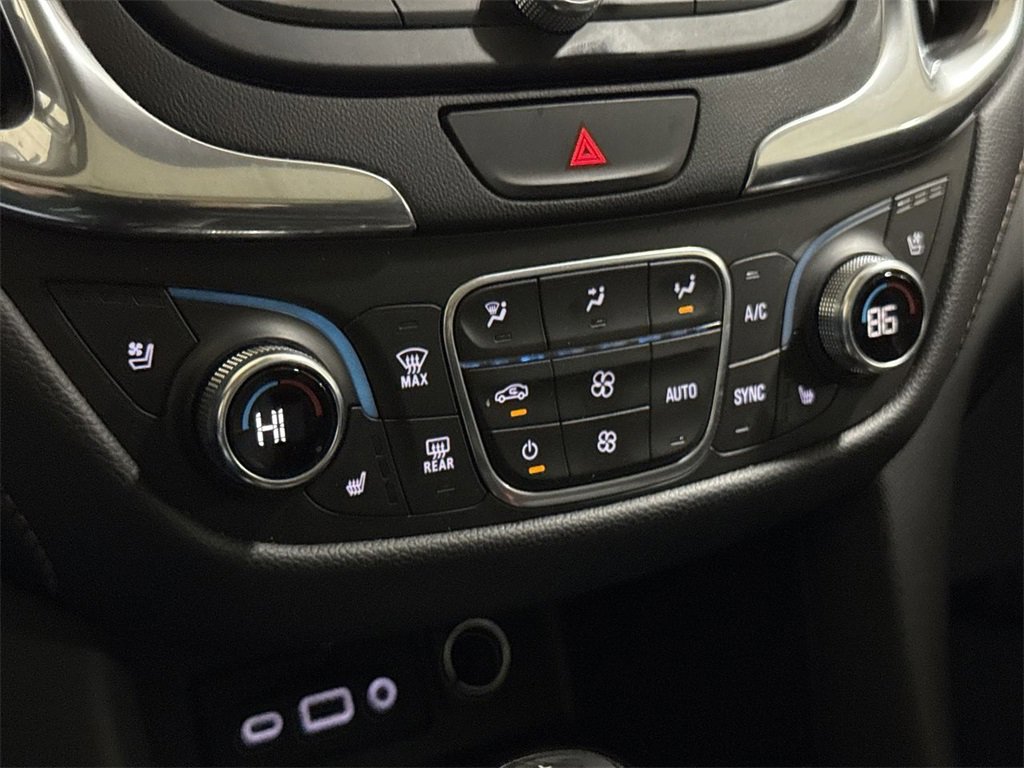 Used 2019 Chevrolet Equinox Premier image 15