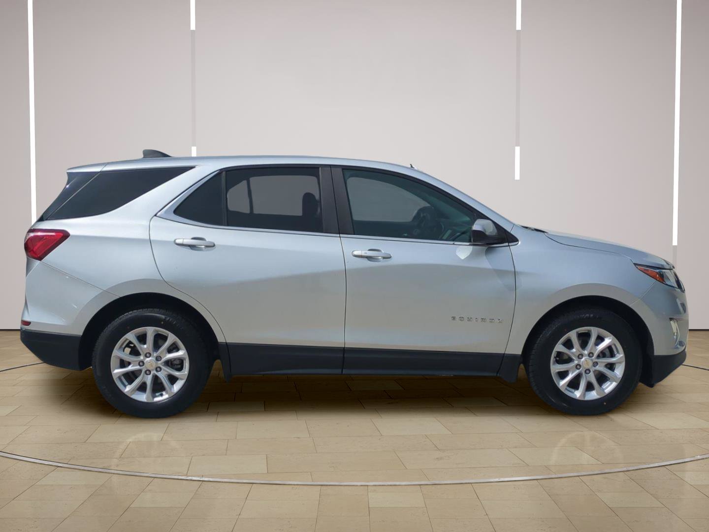 Used 2021 Chevrolet Equinox LT FWD image 12