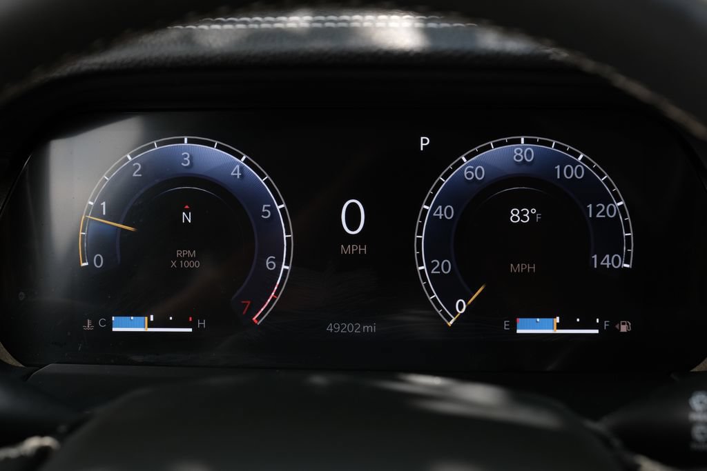 Used 2023 Jeep Grand Cherokee Limited AWD/4WD image 28