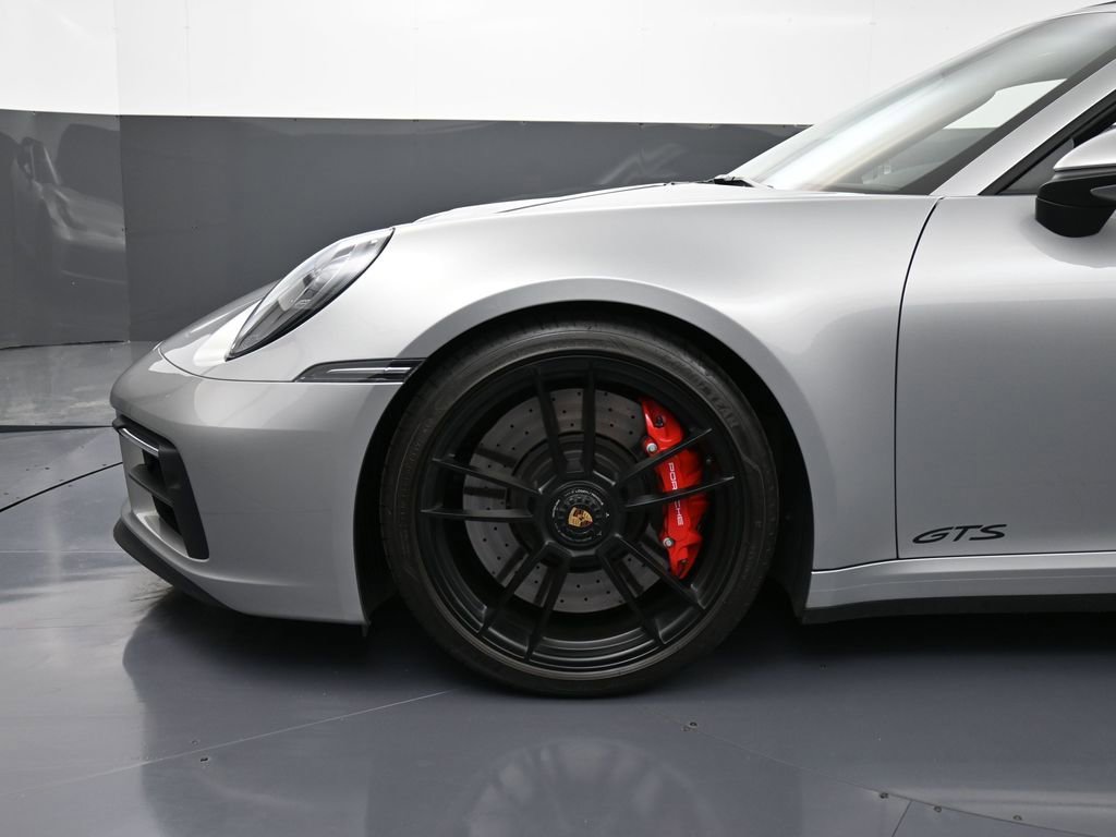 Certified 2024 Porsche 911 Carrera GTS image 12