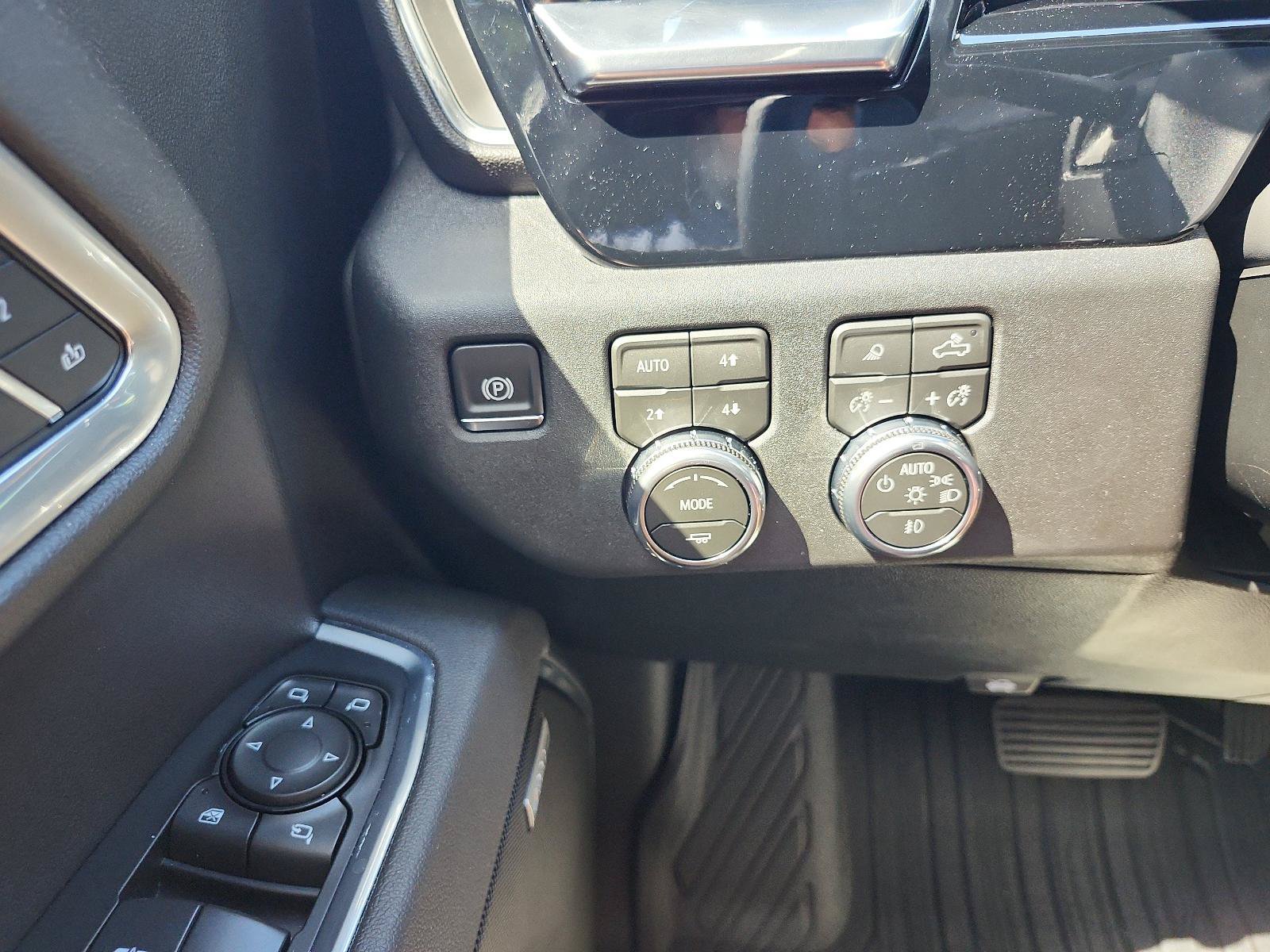 Used 2026 GMC Sierra 1500 SLT w/ SLT Premium Plus Package AWD/4WD image 27