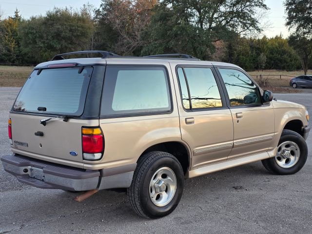 Used 1997 Ford Explorer 4WD 4-Door image 8