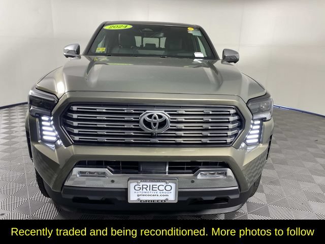 Used 2024 Toyota Tacoma Limited w/ Limited Package (LT) AWD/4WD image 3