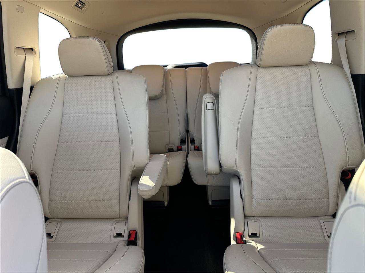 Used 2023 Mercedes-Benz GLS 450 4MATIC w/ AMG Line Exterior image 15