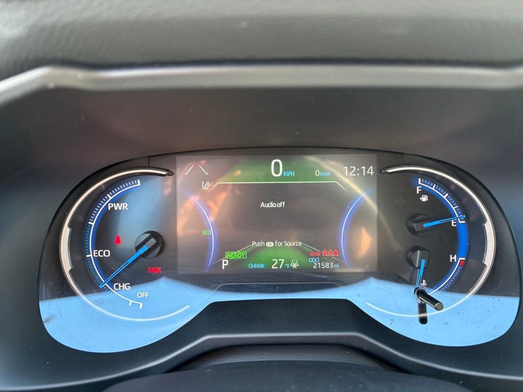 Certified 2025 Toyota RAV4 LE AWD/4WD image 21