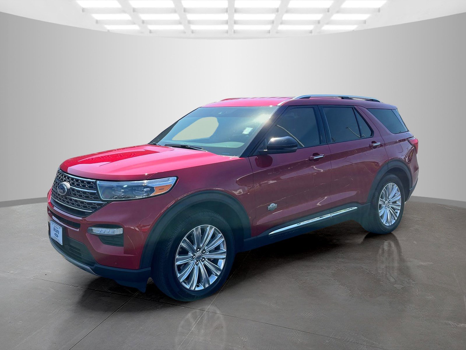 Used 2024 Ford Explorer King Ranch w/ Technology Package RWD image 8