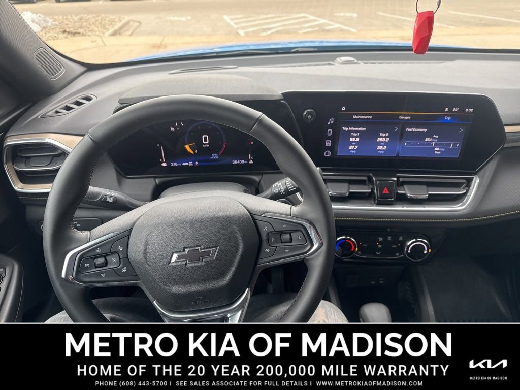 Used 2024 Chevrolet TrailBlazer ACTIV w/ Driver Confidence Package AWD/4WD image 18