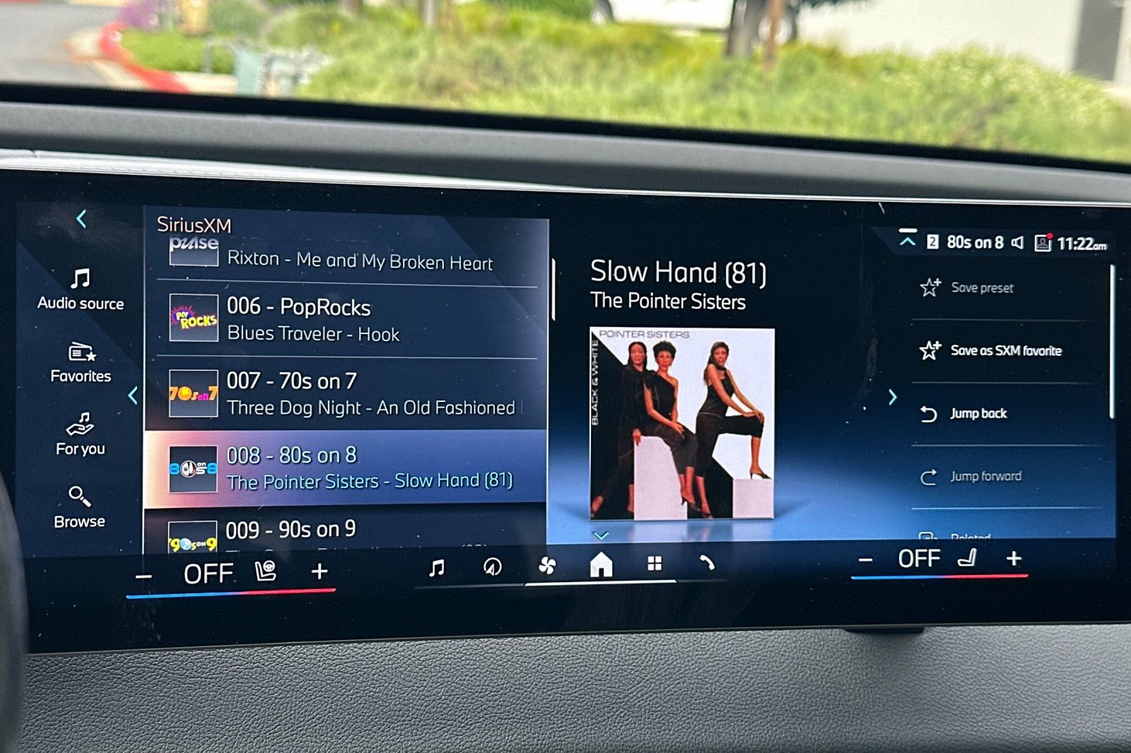 Certified 2024 BMW iX xDrive50 w/ Premium Package image 25