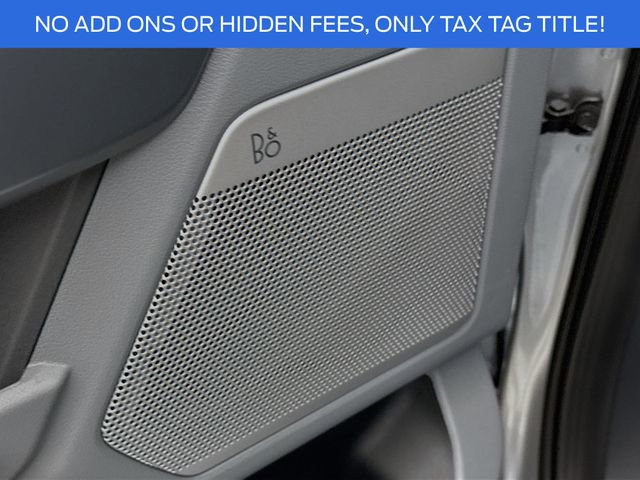 New 2025 Ford F150 Lightning Flash image 19