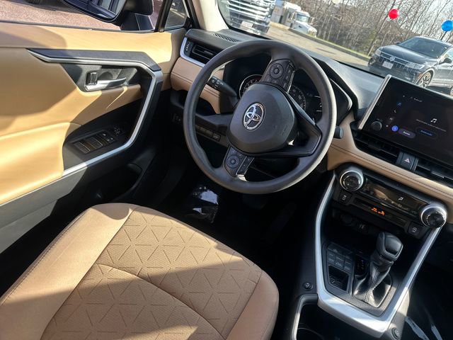 Used 2023 Toyota RAV4 XLE w/ Convenience Package image 20