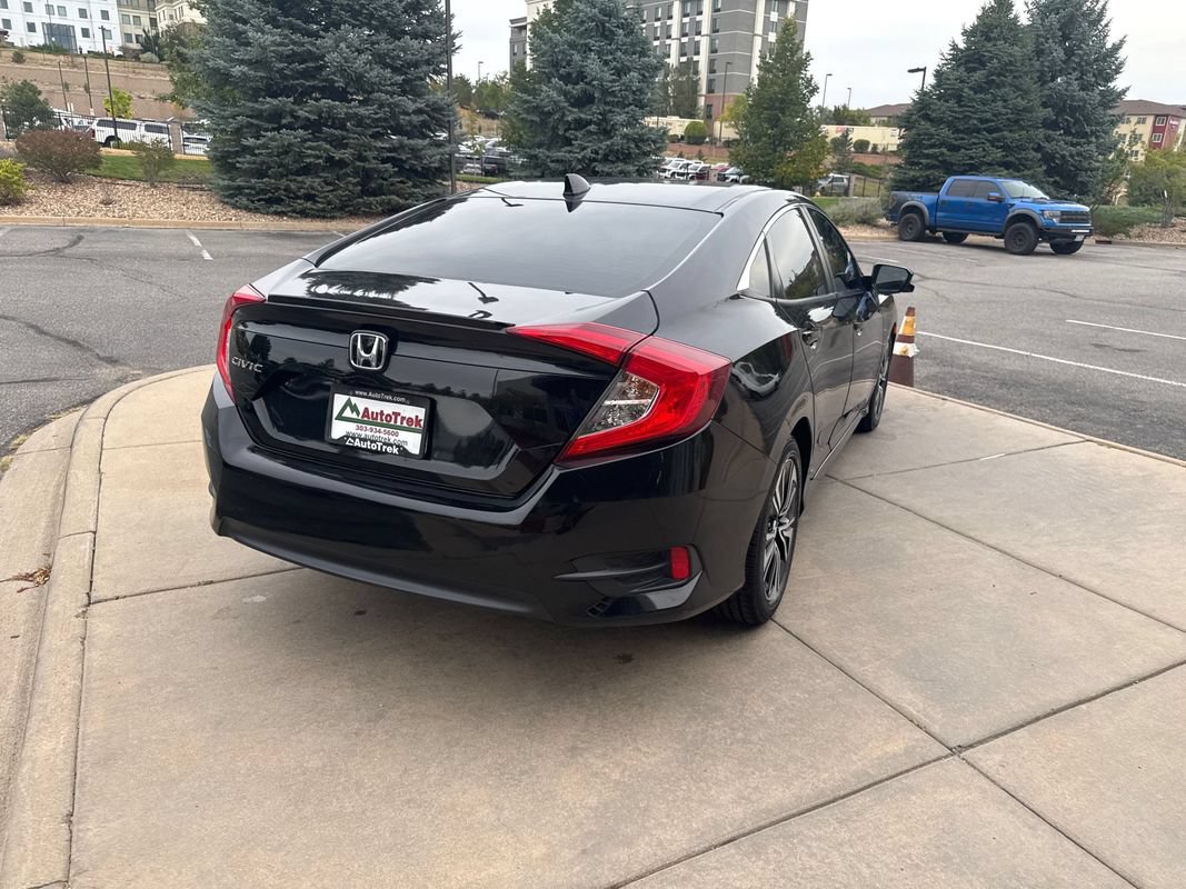 Used 2016 Honda Civic EX-T image 7