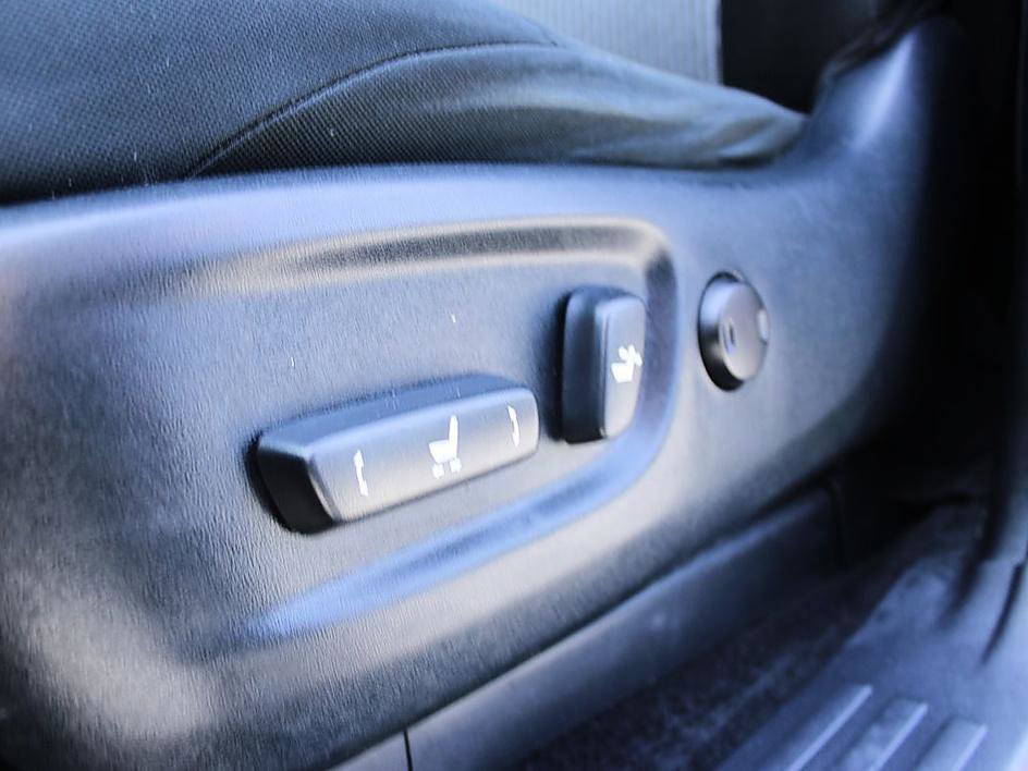 Used 2018 Toyota 4Runner SR5 image 12