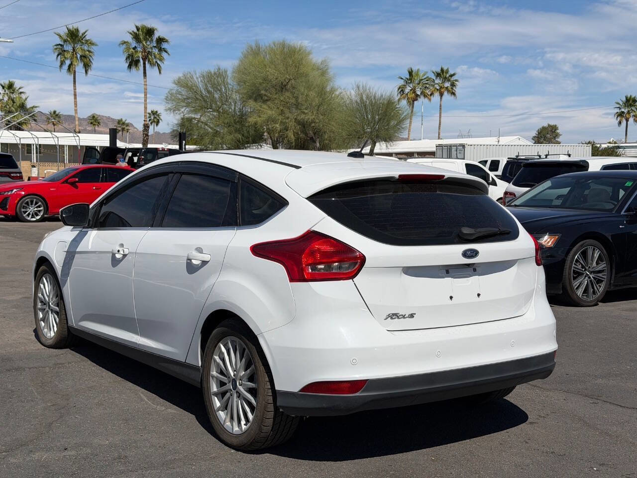 Used 2017 Ford Focus Electric Hatchback image 3