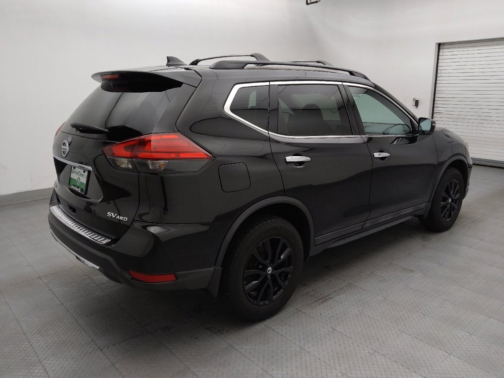 Used 2017 Nissan Rogue SV w/ Midnight Edition AWD/4WD image 9