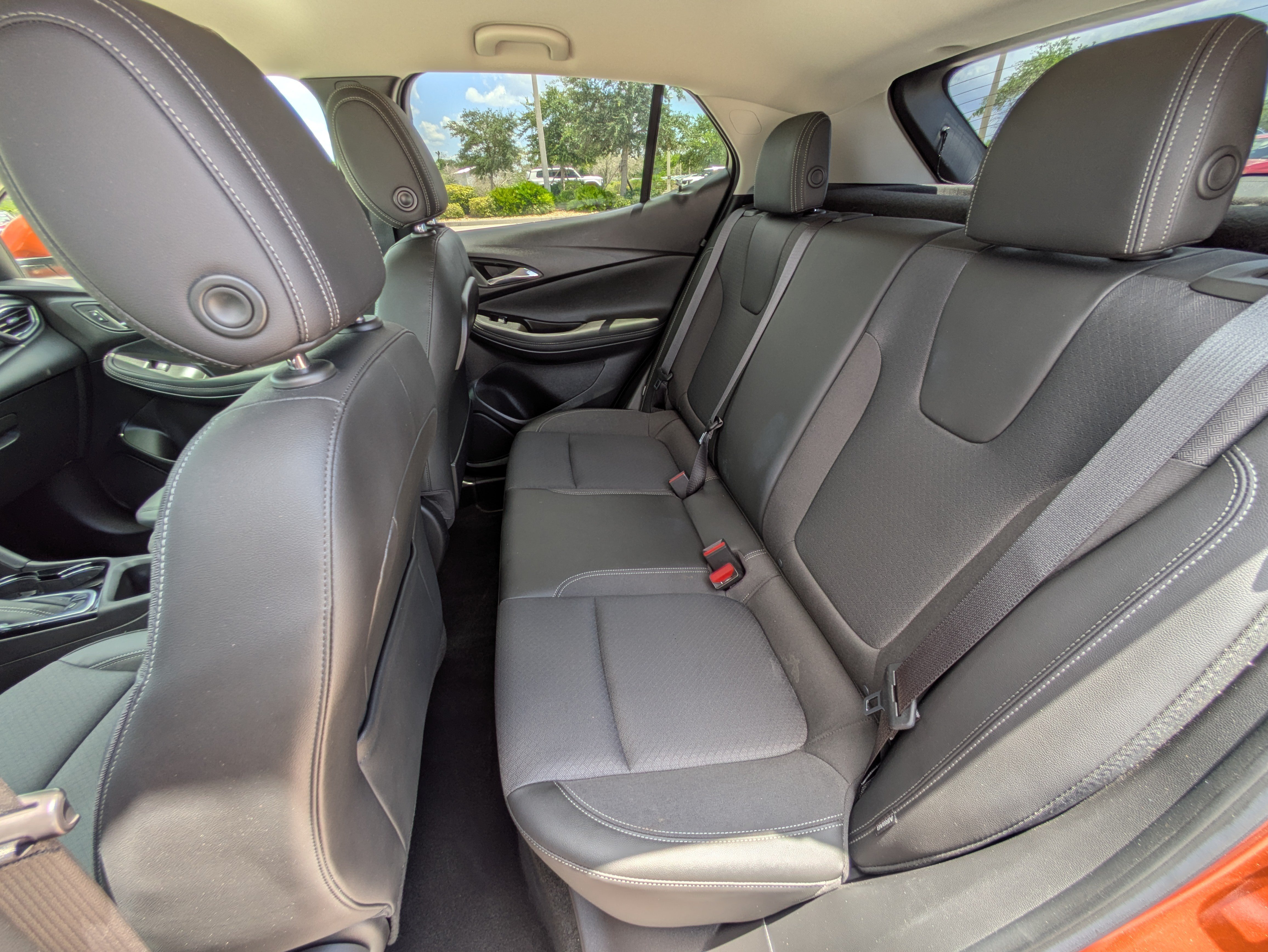Used 2023 Buick Encore GX Preferred FWD image 14