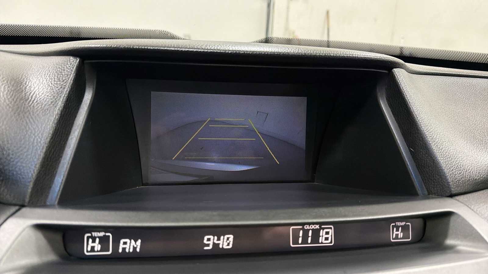 Used 2011 Honda Crosstour EX-L image 19