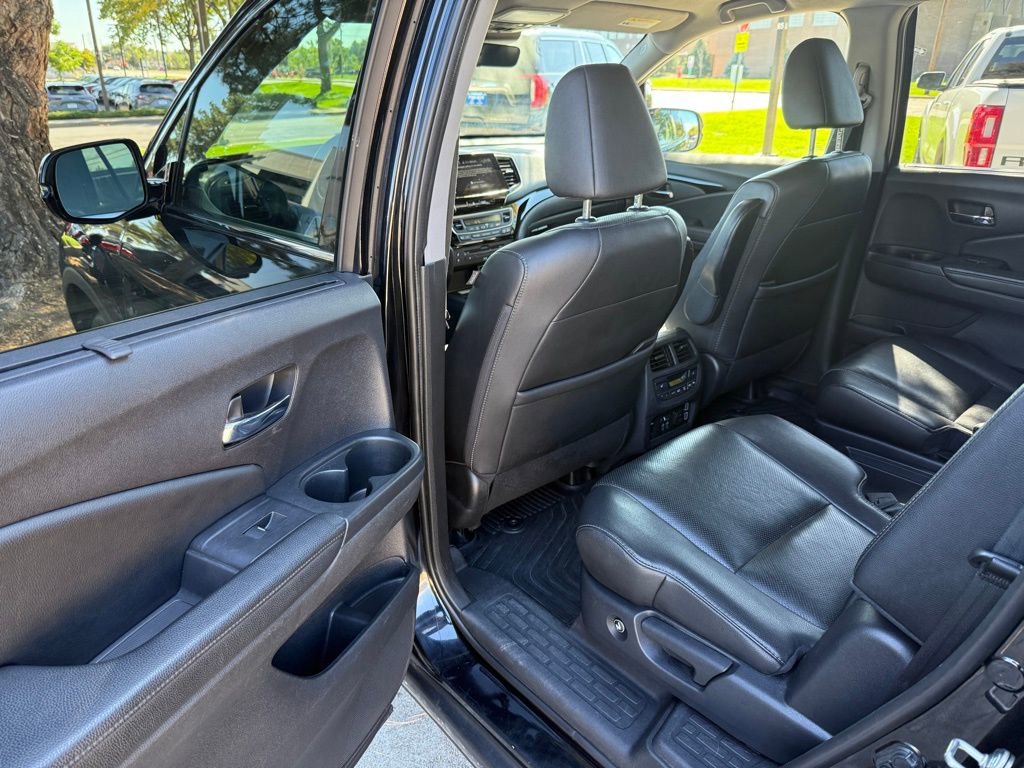 Used 2020 Honda Pilot Elite image 12