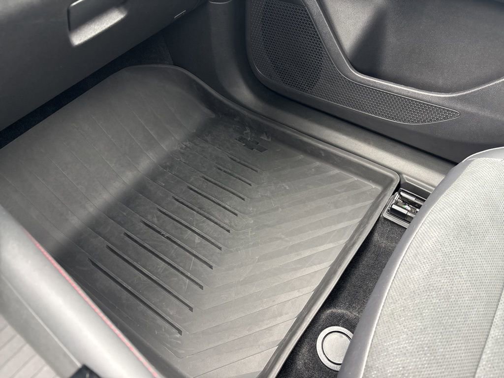 Used 2024 Chevrolet Blazer EV RS image 19