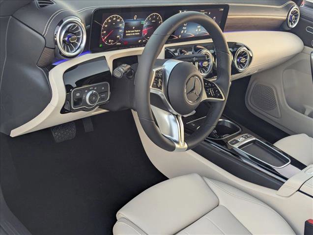 New 2026 Mercedes-Benz CLA 250 video 3