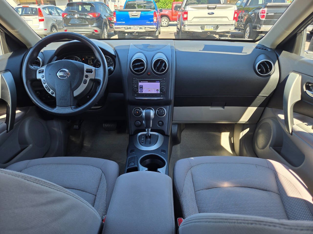 Used 2012 Nissan Rogue SV w/ Premium Pkg AWD/4WD image 28