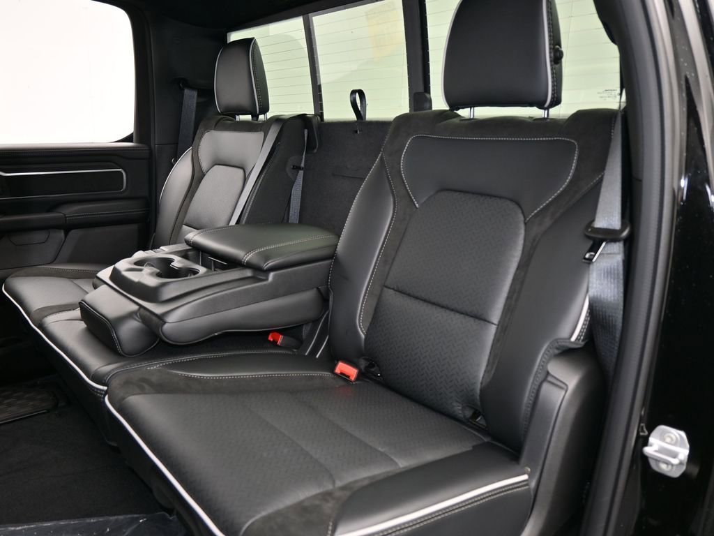 New 2026 RAM 1500 Laramie image 32