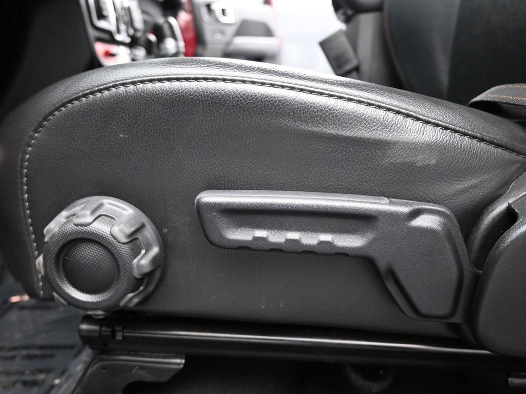 Used 2022 Jeep Wrangler Unlimited Rubicon w/ Trailer Tow Package image 11