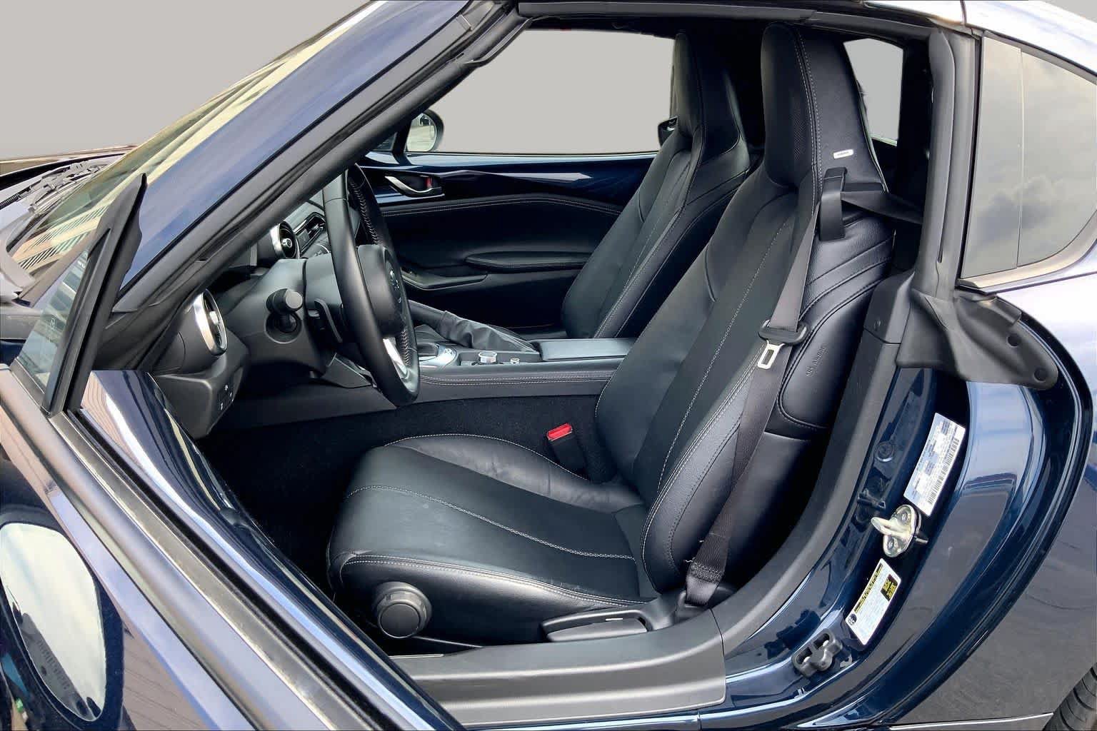 Used 2025 MAZDA MX-5 Miata RF Grand Touring RWD image 6