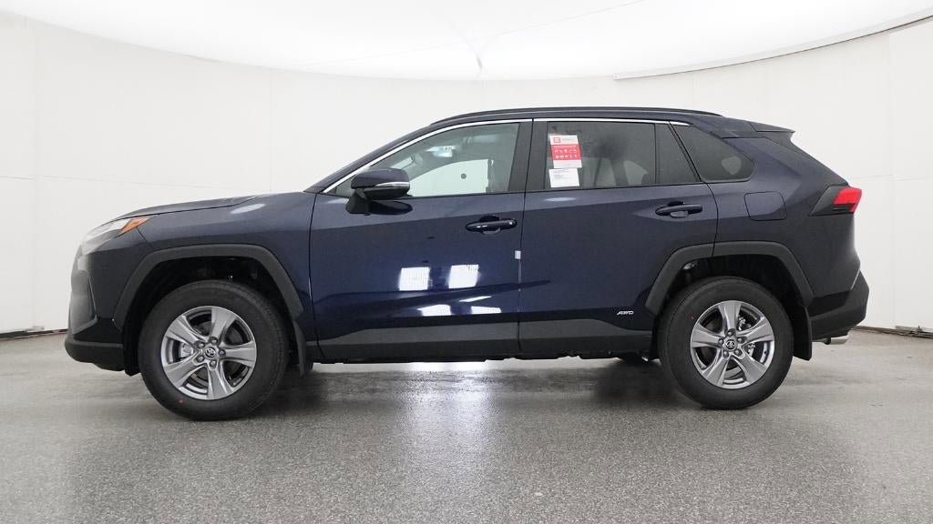New 2025 Toyota RAV4 XLE w/ Convenience Package AWD/4WD image 19
