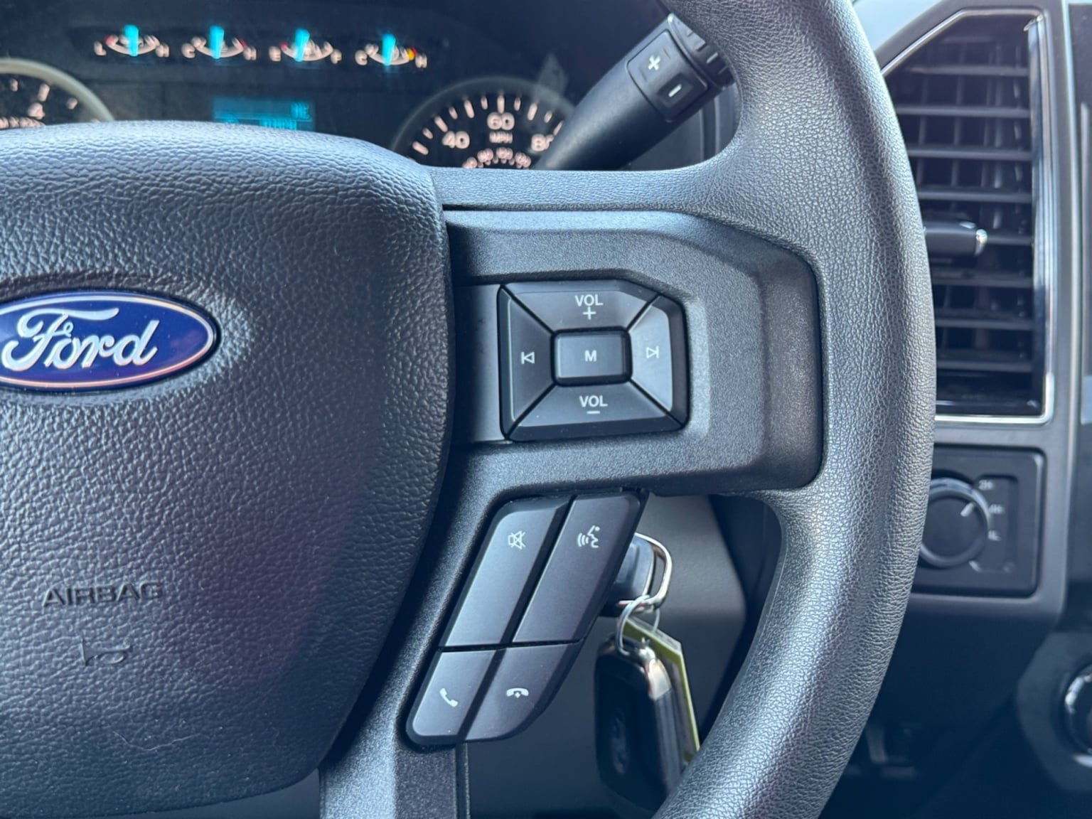Used 2019 Ford F150 XLT AWD/4WD image 23
