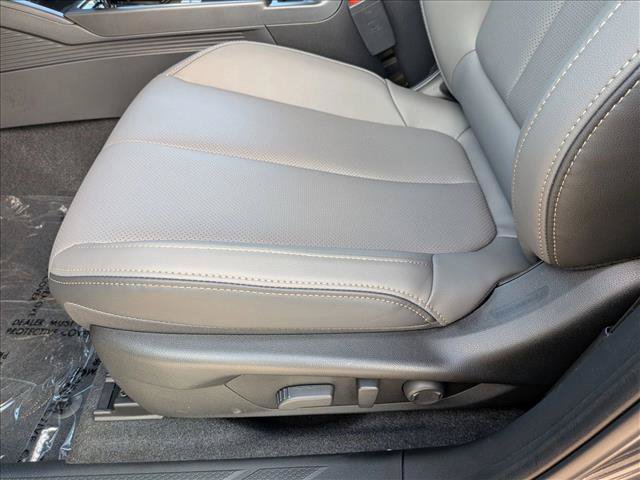 New 2026 Subaru Outback Limited AWD/4WD image 4
