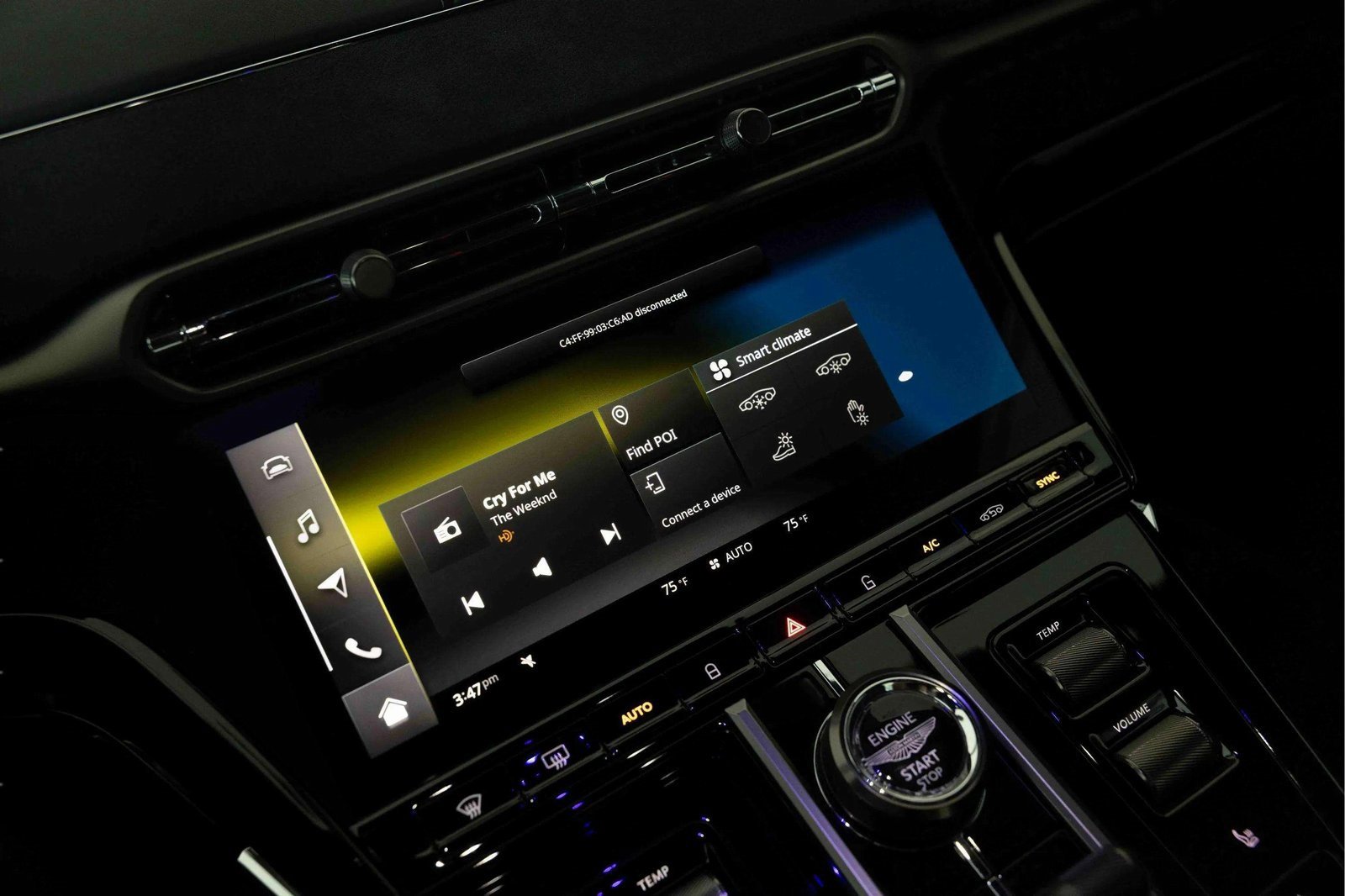 New 2025 Aston Martin V8 Vantage Coupe image 33