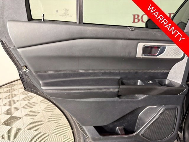 Certified 2020 Ford Explorer Platinum w/ Premium Technology Package AWD/4WD image 24