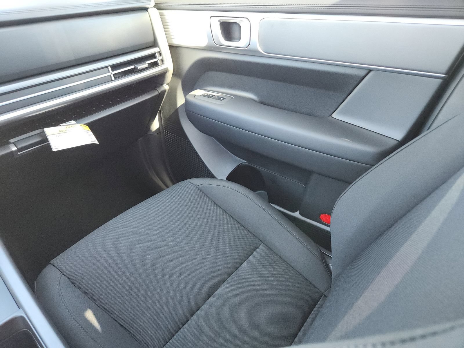 New 2026 Hyundai Santa Fe SE FWD image 11