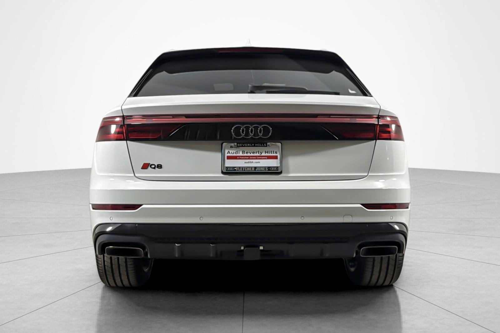 Used 2025 Audi Q8 Premium Plus w/ Premium Plus Package AWD/4WD image 4