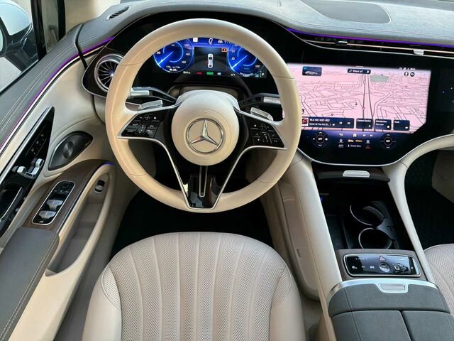 Certified 2023 Mercedes-Benz EQS 580 4MATIC Sedan image 18