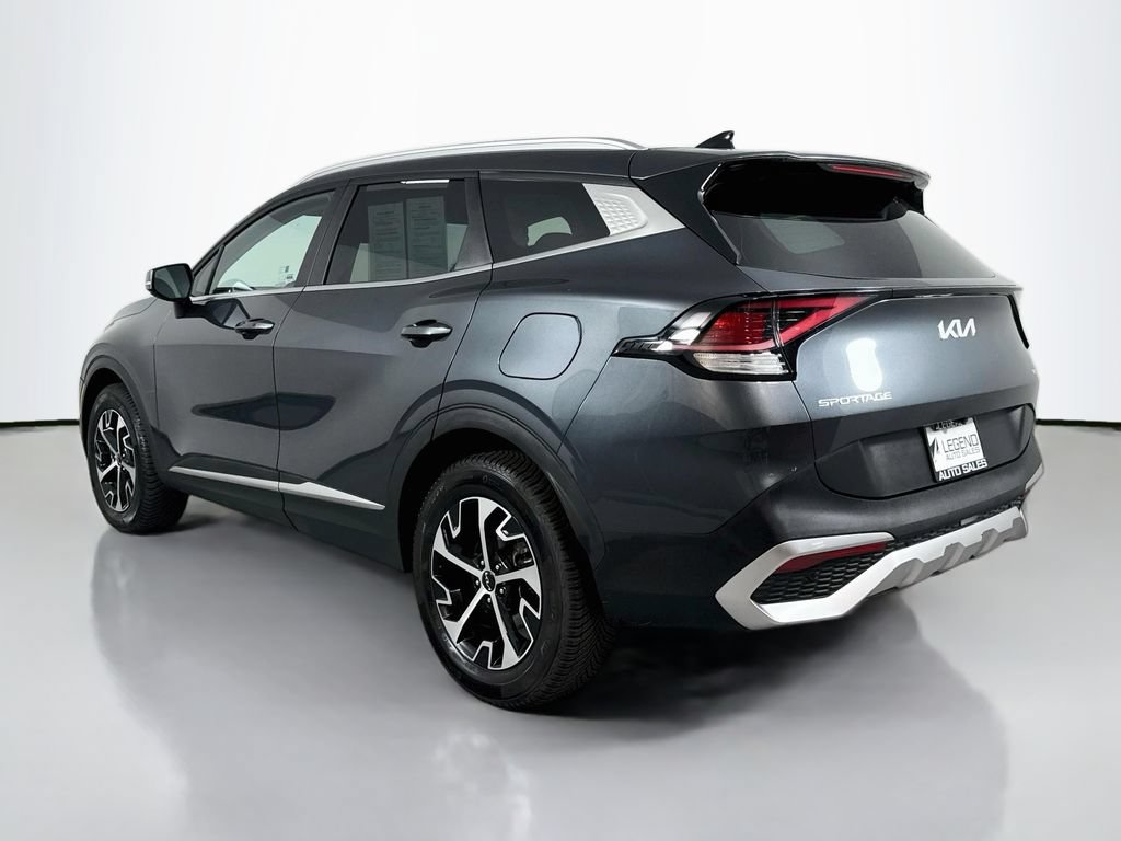 Used 2023 Kia Sportage EX AWD/4WD image 7