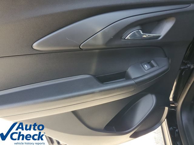 Used 2023 Chevrolet TrailBlazer LT w/ Convenience Package FWD image 13