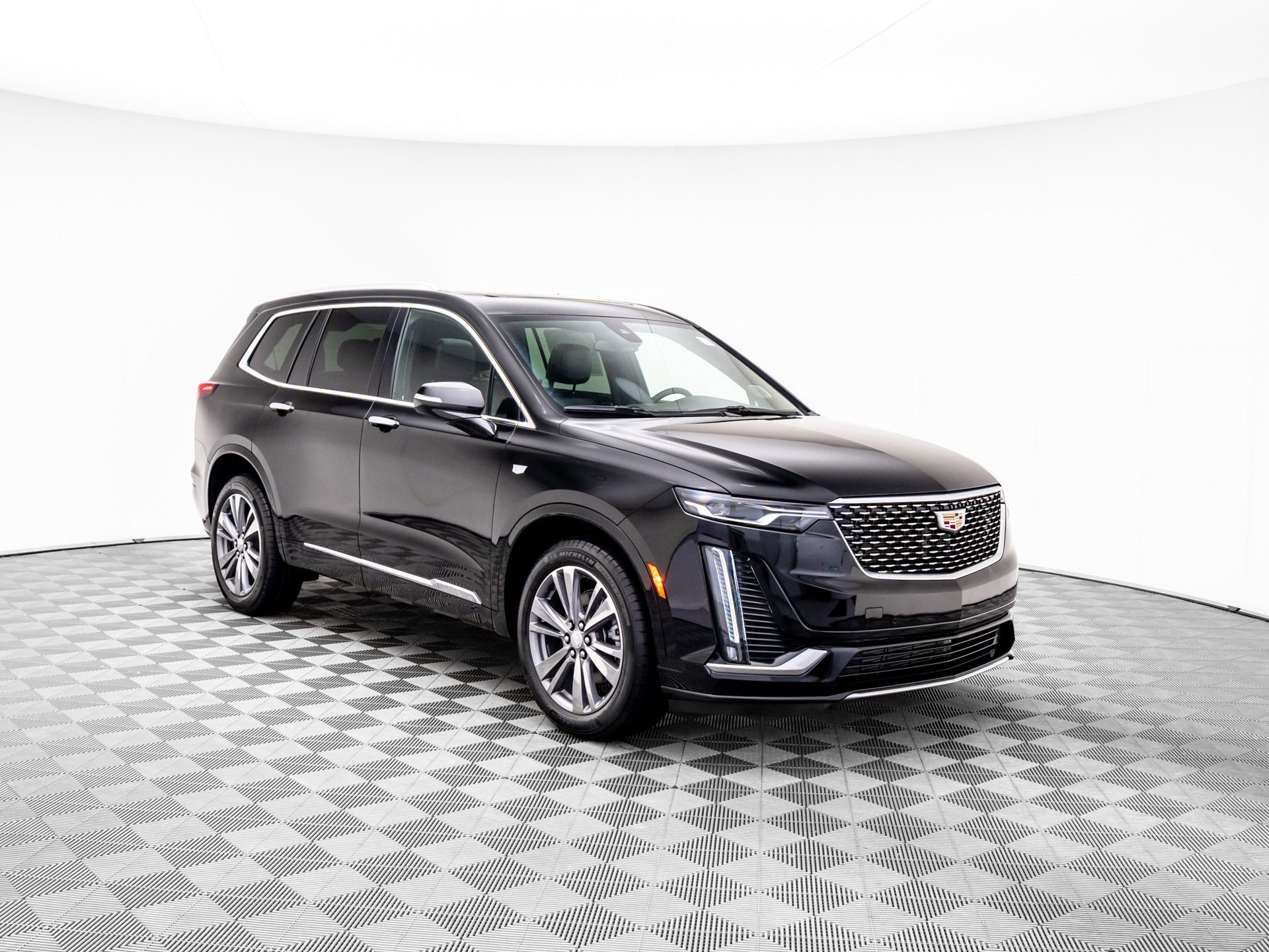 New 2025 Cadillac XT6 Premium Luxury image 8