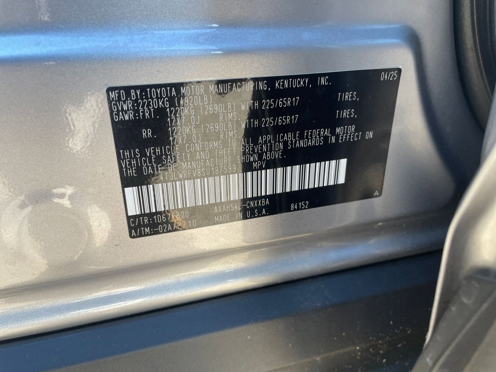 Used 2025 Toyota RAV4 LE image 28